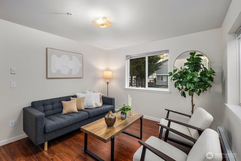 Property photo for 3322 SW 148th Street #E7, Lynnwood photo 2