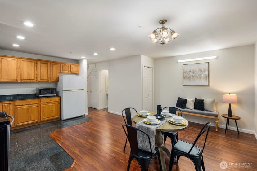 Property photo for 3322 SW 148th Street #E7, Lynnwood photo 7