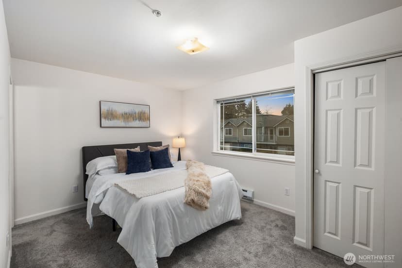 Property photo for 3322 SW 148th Street #E7, Lynnwood photo 8