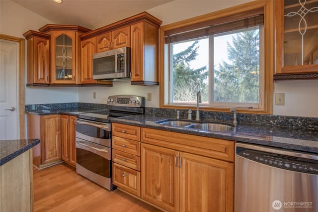 Property photo for 288 N Wynoochee Drive SW, Ocean Shores photo 3