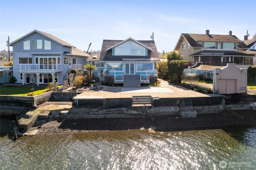 Property photo for 1834 Day Island Blvd W, University Place photo 32