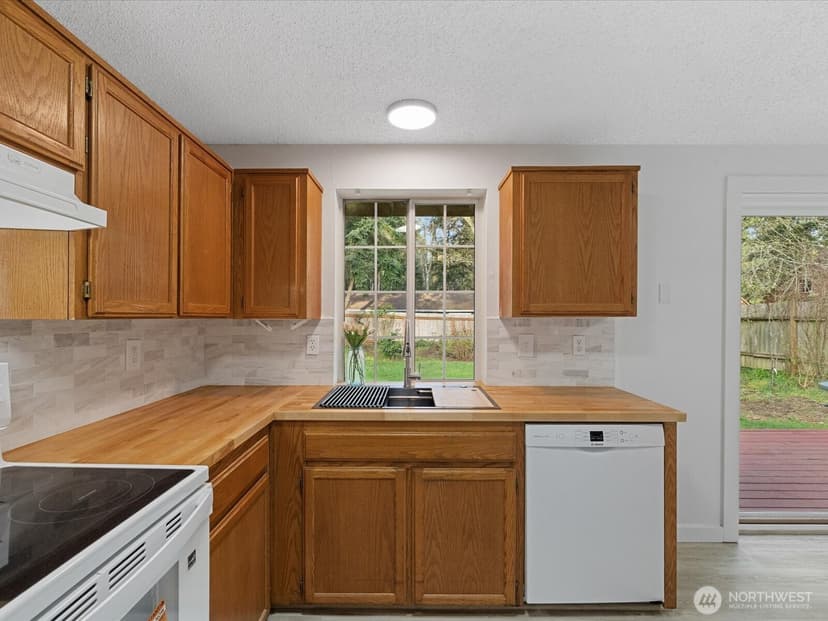 Property photo for 7822 Songbird Way, Clinton photo 9