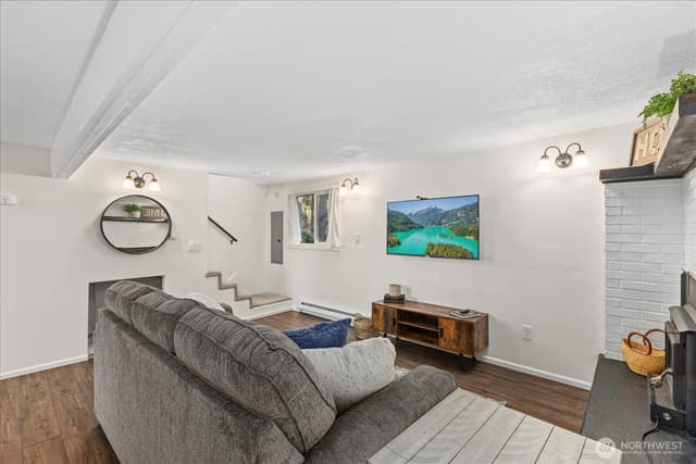 Property photo for 14602 Holiday Dr NW, Gig Harbor photo 4