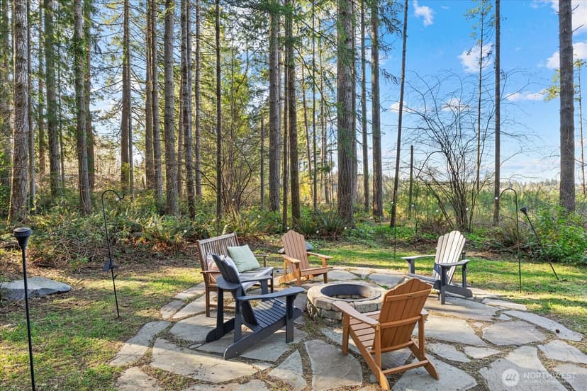 Property photo for 14602 Holiday Dr NW, Gig Harbor photo 18