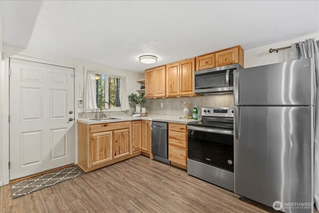 Property photo for 14602 Holiday Dr NW, Gig Harbor photo 5