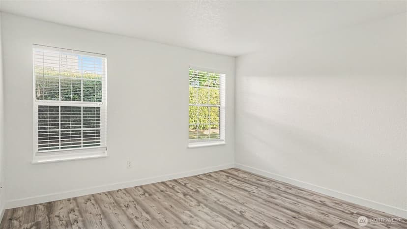 Property photo for 16419 Spruce Way #D1, Lynnwood photo 12