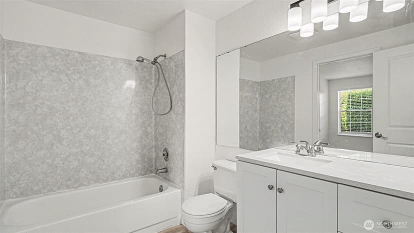 Property photo for 16419 Spruce Way #D1, Lynnwood photo 15