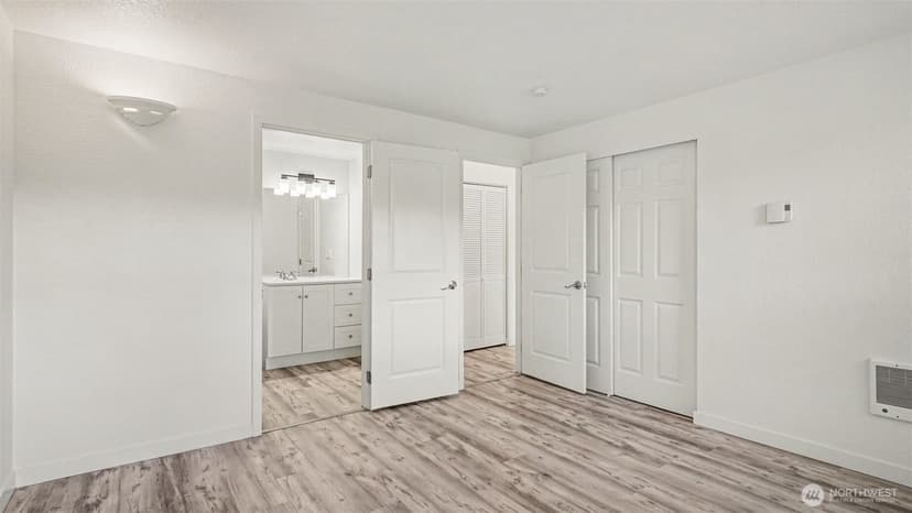 Property photo for 16419 Spruce Way #D1, Lynnwood photo 13