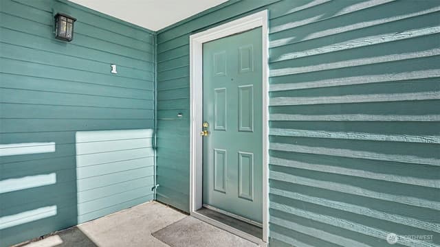 Property photo for 16419 Spruce Way #D1, Lynnwood photo 2