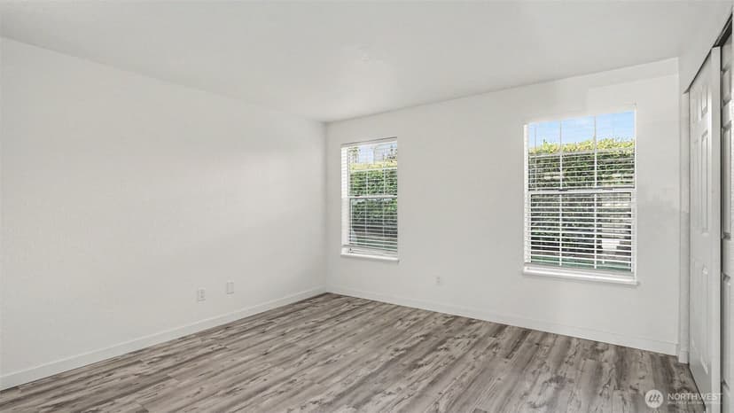 Property photo for 16419 Spruce Way #D1, Lynnwood photo 11