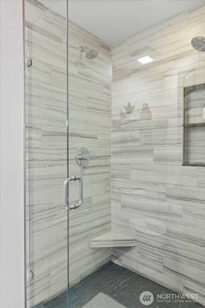 Property photo for 19055 21st Avenue NW, Shoreline photo 19