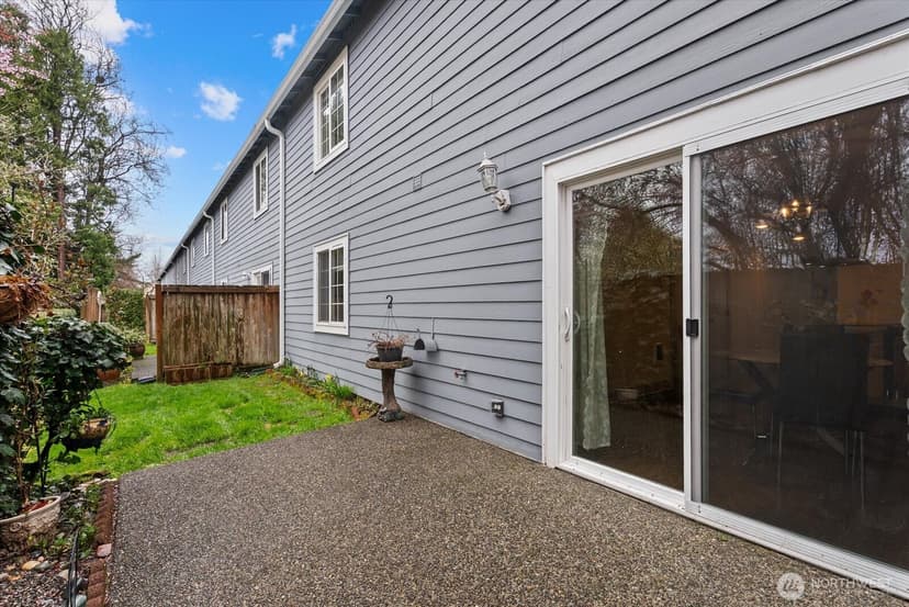 Property photo for 10501 SE 250th Place #C102, Kent photo 20
