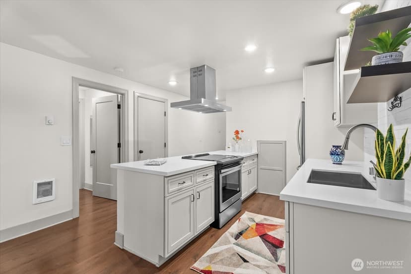 Property photo for 10501 SE 250th Place #C102, Kent photo 8