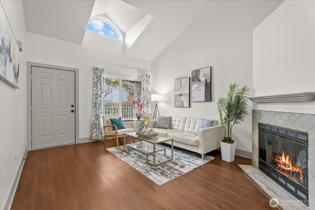 Property photo for 10501 SE 250th Place #C102, Kent photo 2