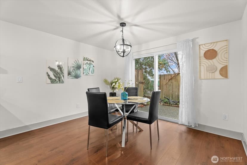 Property photo for 10501 SE 250th Place #C102, Kent photo 4