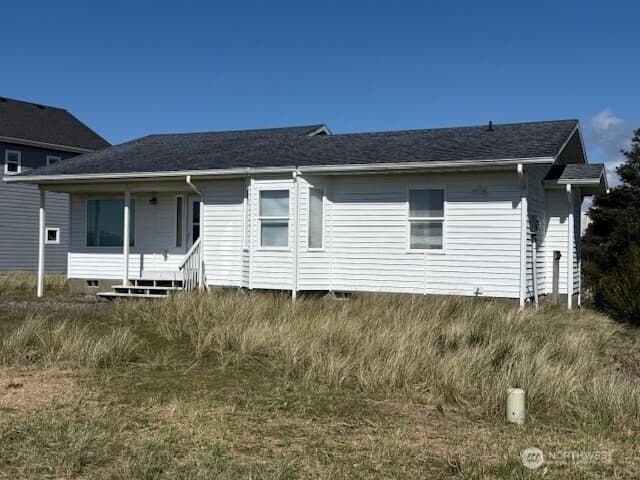 Property photo for 1410 N Jetty Avenue SW, Ocean Shores