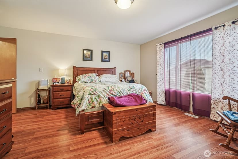 Property photo for 11417 185th Street E, Puyallup photo 11