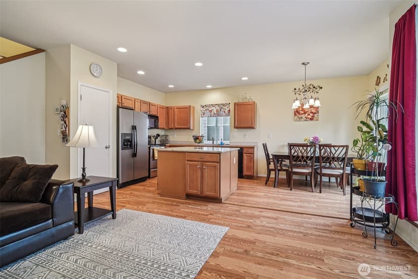 Property photo for 11417 185th Street E, Puyallup photo 4