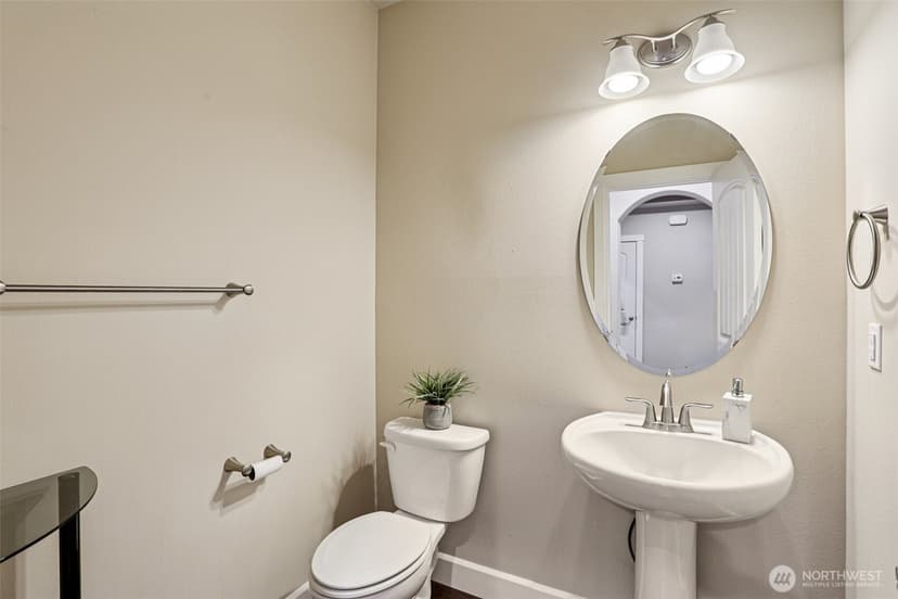 Property photo for 1415 39th Street SE, Puyallup photo 16
