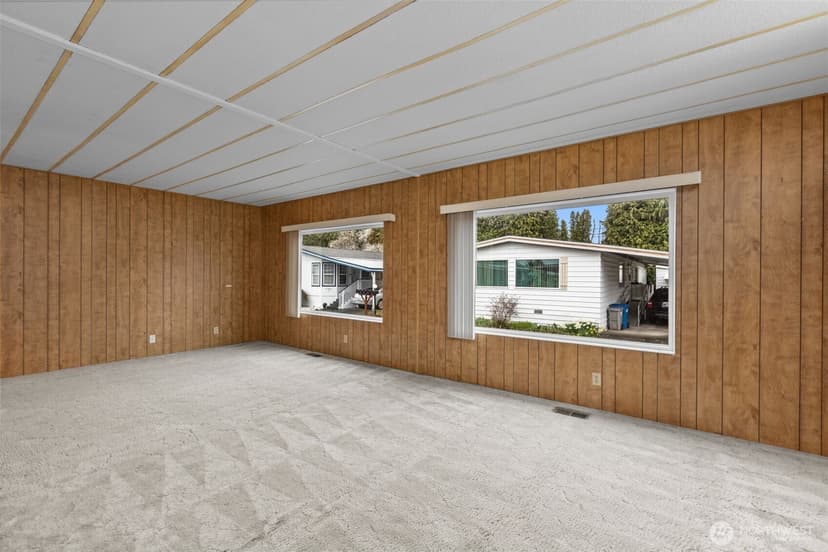 Property photo for 21911 SE 107th Place #15, Kent photo 3