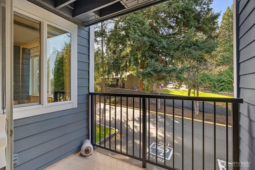 Property photo for 14206 NE 181st Place #L202, Woodinville photo 10
