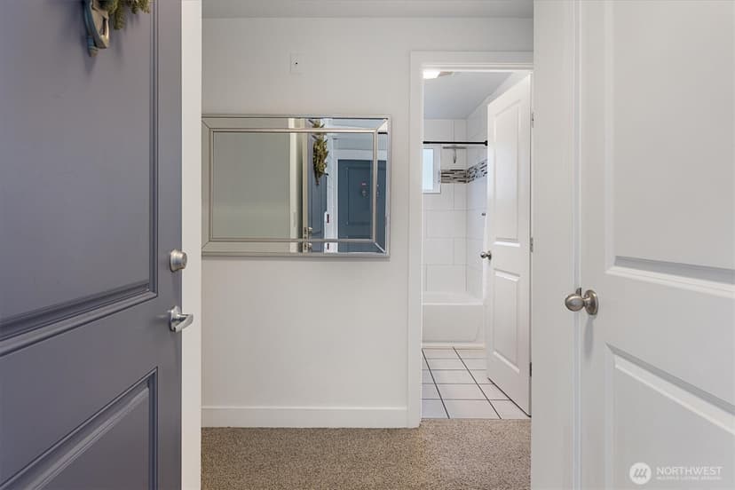 Property photo for 14206 NE 181st Place #L202, Woodinville photo 7