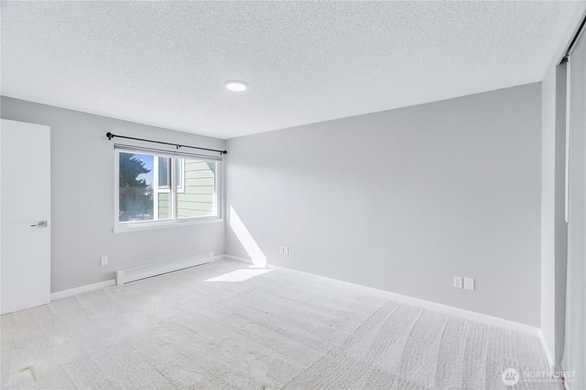 Property photo for 2409 S 222nd Street #B16, Des Moines photo 25