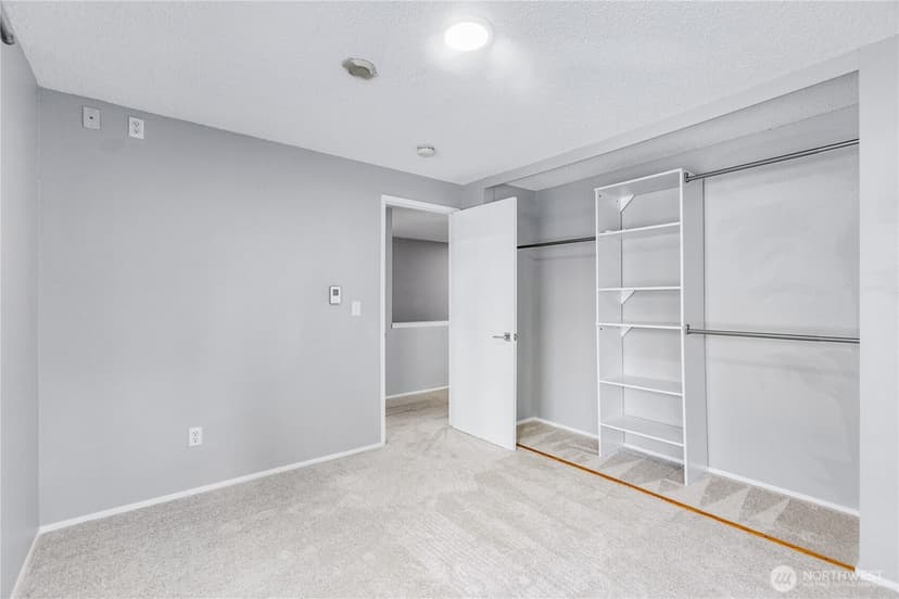 Property photo for 2409 S 222nd Street #B16, Des Moines photo 34