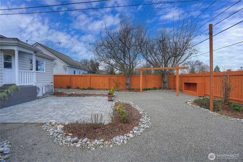 Property photo for 1901 N Union Avenue, Tacoma photo 30