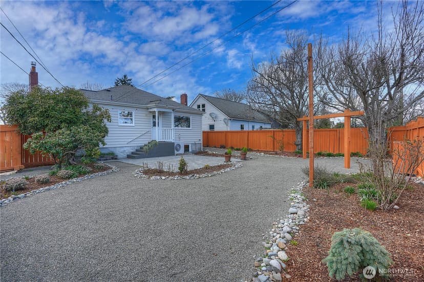 Property photo for 1901 N Union Avenue, Tacoma photo 29