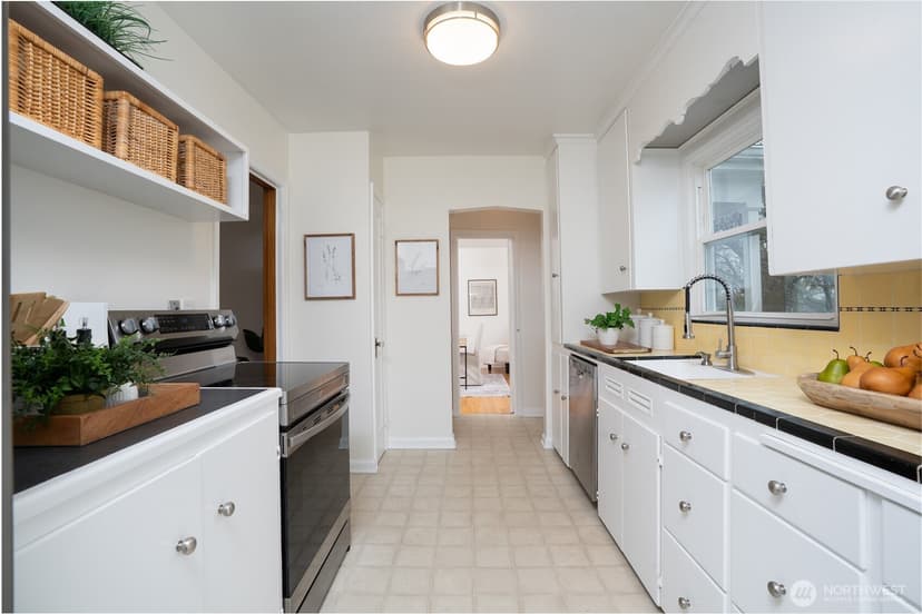 Property photo for 1901 N Union Avenue, Tacoma photo 14