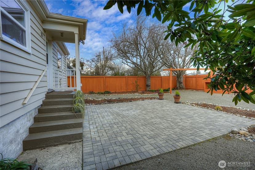 Property photo for 1901 N Union Avenue, Tacoma photo 27