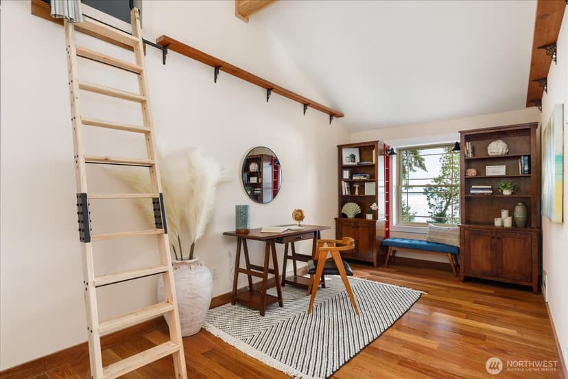Property photo for 5051 Waterside Ln, Langley photo 14