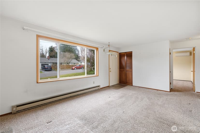 Property photo for 20322 22nd Avenue NE, Shoreline photo 8