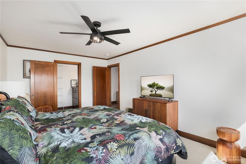 Property photo for 301 N Tacoma Avenue #403, Tacoma photo 15