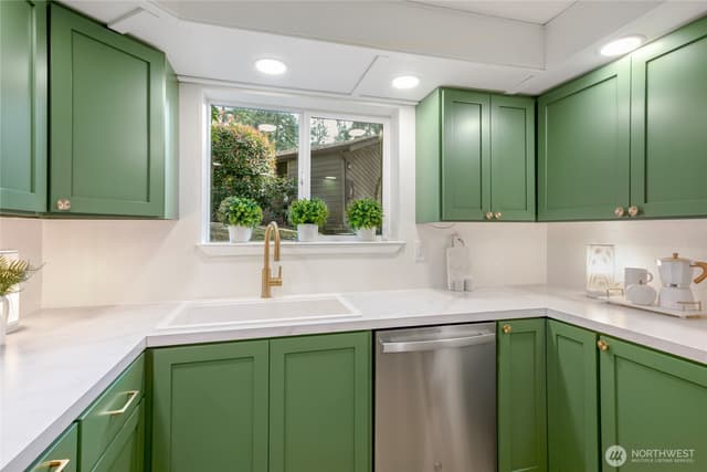 Property photo for 19123 Ballinger Way NE #102, Lake Forest Park photo 5