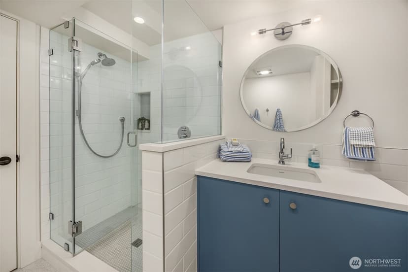 Property photo for 7315 51st Avenue NE, Seattle photo 19