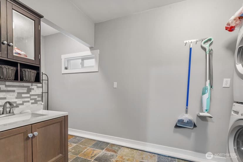 Property photo for 13816 Easy Street NW, Gig Harbor photo 12