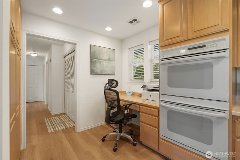 Property photo for 4433 Providence Point Place SE #3003, Issaquah photo 7