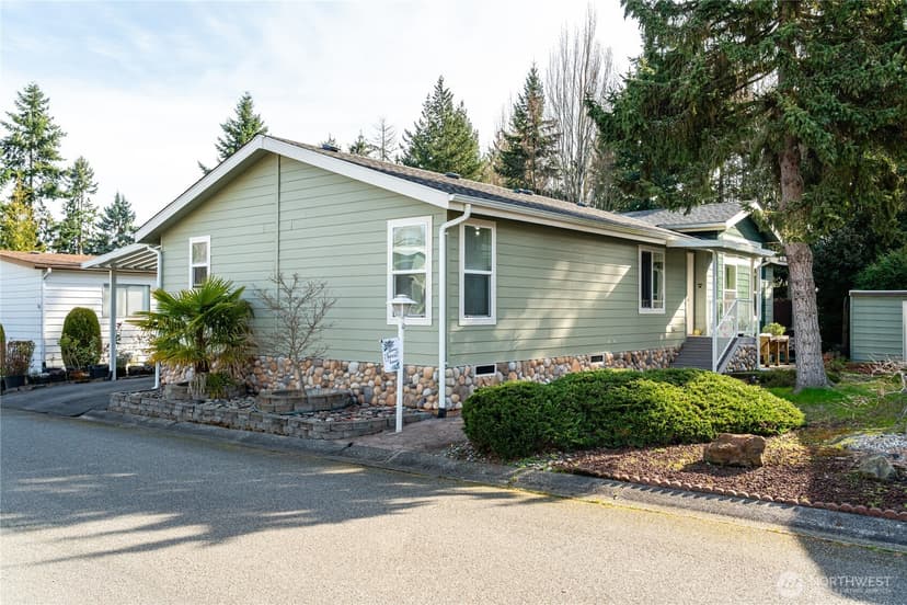 Property photo for 815 124th Street SW, Everett photo 26