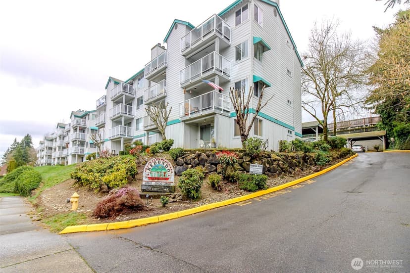 Property photo for 28606 16th Avenue S #303, Federal Way photo 31