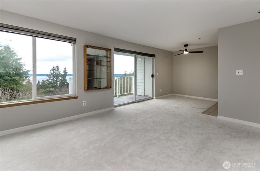 Property photo for 28606 16th Avenue S #303, Federal Way photo 3
