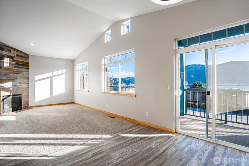 Property photo for 744 Wapato Way #A, Manson photo 5