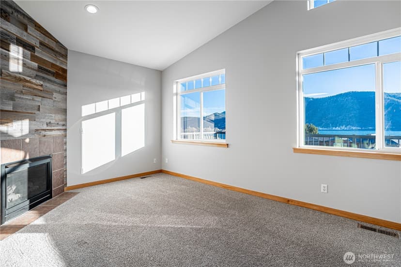 Property photo for 744 Wapato Way #A, Manson photo 4