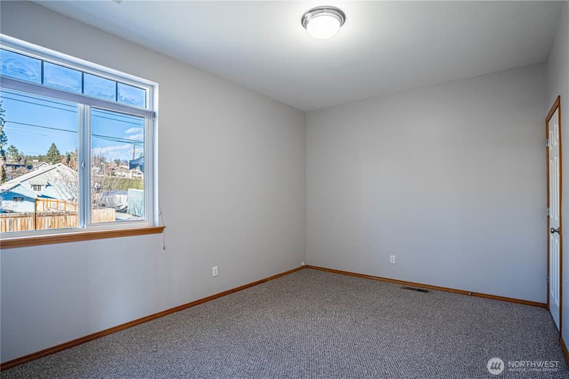 Property photo for 744 Wapato Way #A, Manson photo 13