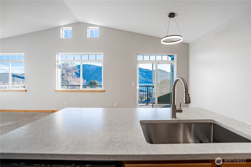 Property photo for 744 Wapato Way #A, Manson photo 11