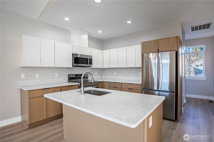 Property photo for 744 Wapato Way ##B, Manson photo 8