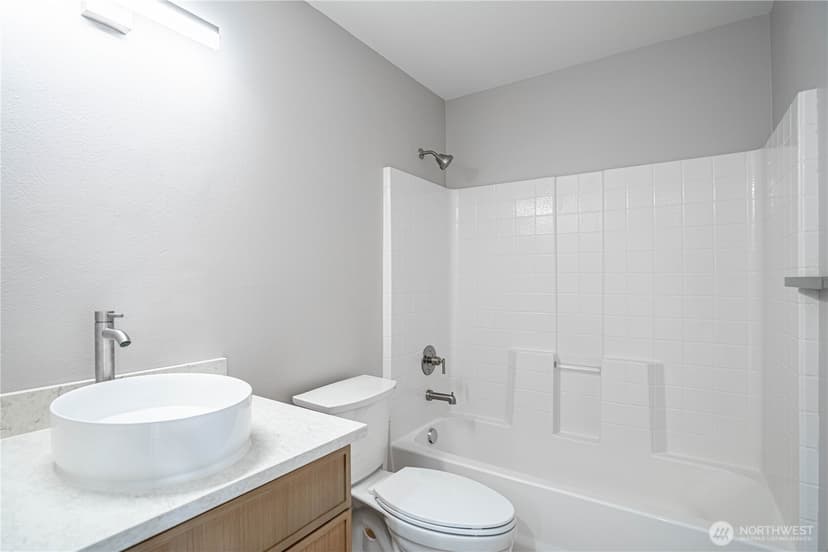 Property photo for 744 Wapato Way ##B, Manson photo 26