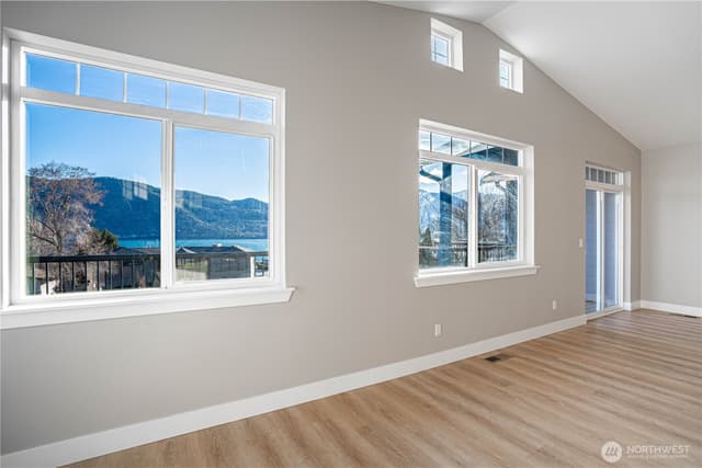 Property photo for 744 Wapato Way ##B, Manson photo 5