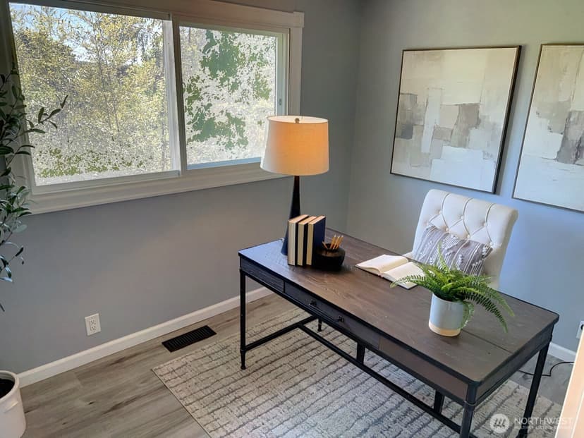 Property photo for 21010 9th Avenue S, Des Moines photo 19
